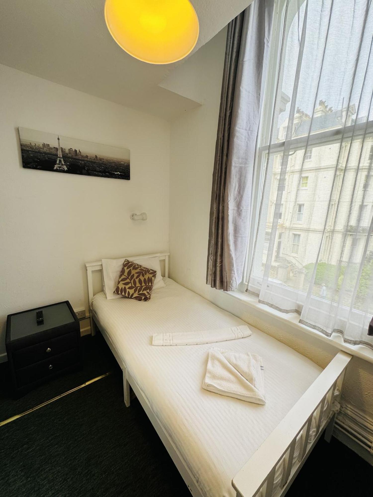 Carlton Court Hotel WTA-toernooi van Eastbourne Kamer foto