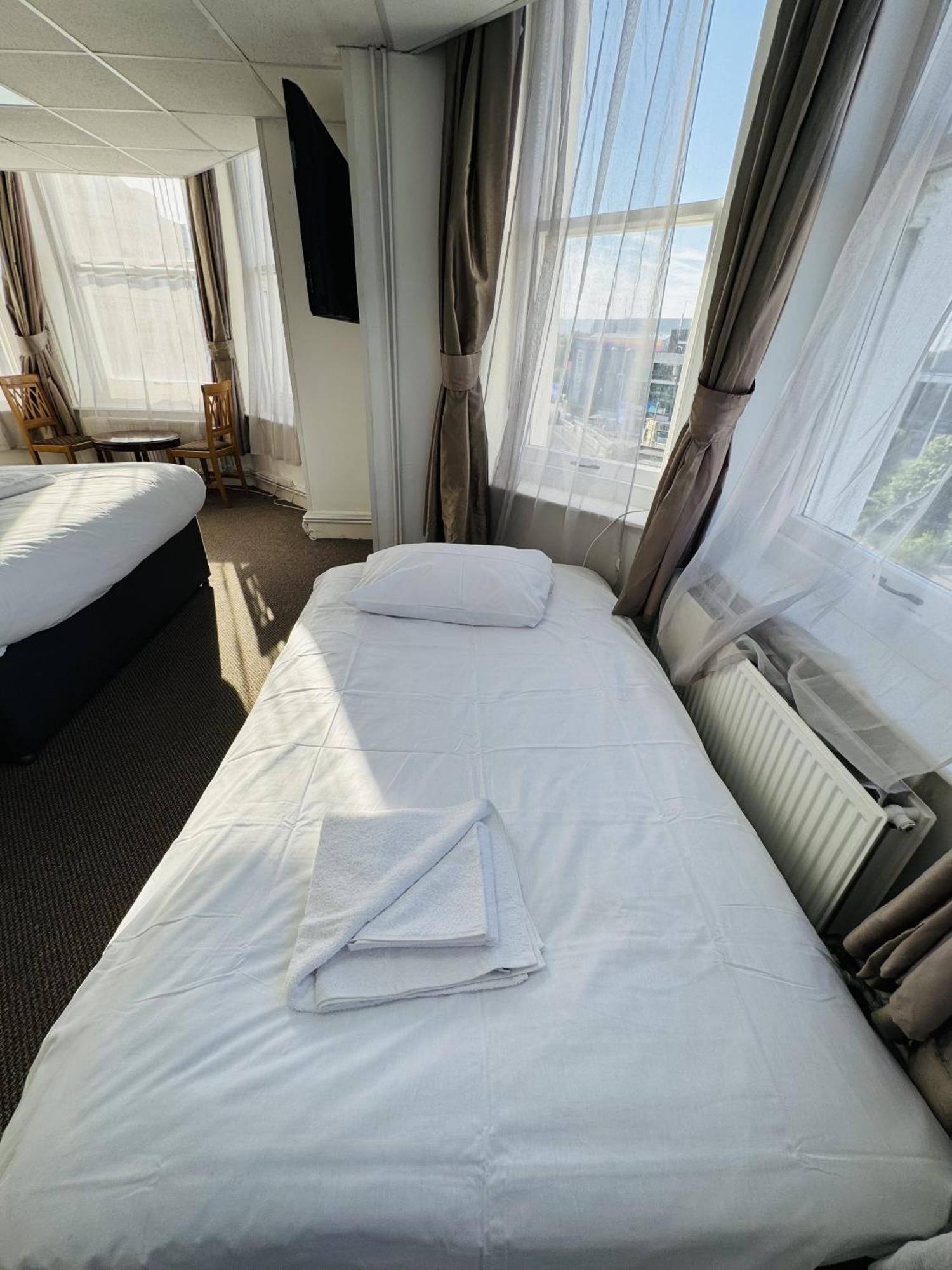 Carlton Court Hotel WTA-toernooi van Eastbourne Kamer foto